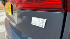 Volvo XC60 2.0 T8 [455] RC PHEV Ultimate Dark 5dr AWD Gtron Estate